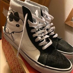 Peanut Vans